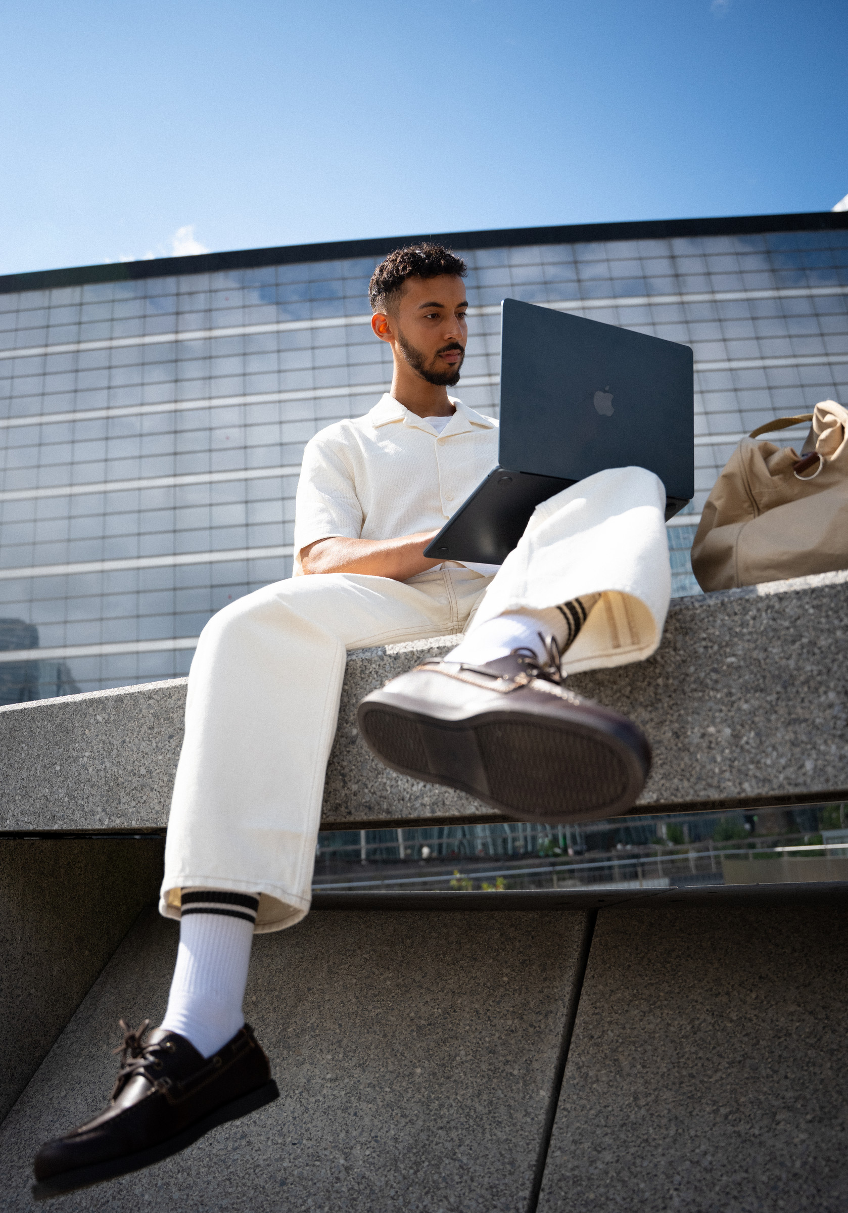 Corporate 03
